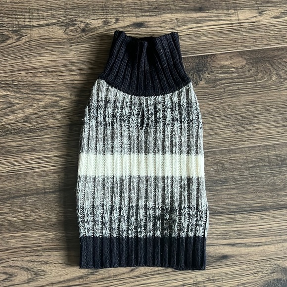 Bailey & Bella Dog Sweater